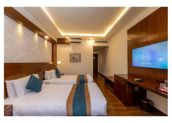 Hotel The Malla - Thamel, 2 Km To Swayambhunath Temple